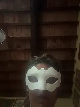 missgirl88 online show from 04/27/26, 06:00