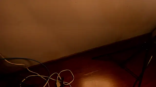 Snapshot of Lucia_velez chatting on 02/22/26, 02:24 Lucia velez online show from 02/22/26, 02:24