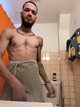 Snapshot of EnanoVerga chatting on 02/03/26, 02:22 EnanoVerga online show from 02/03/26, 02:22