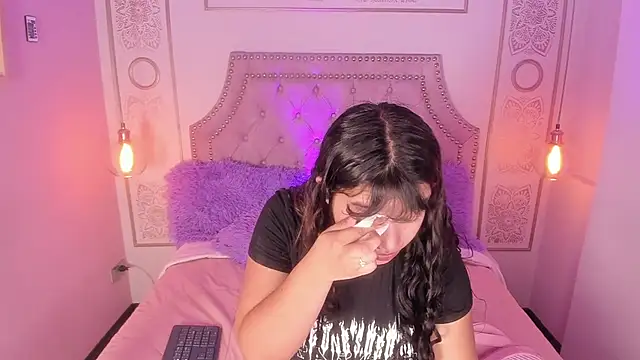 Honny Blaice  online show from 04/23/26, 12:51