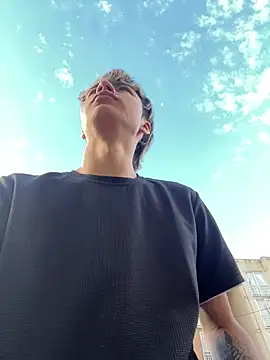 AlexanderCollman2 online show from 04/23/26, 10:34