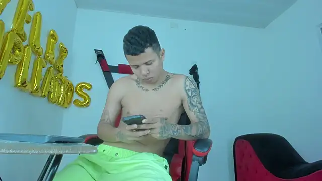 Steven and Camilo18 online show from 02/11/26, 11:59