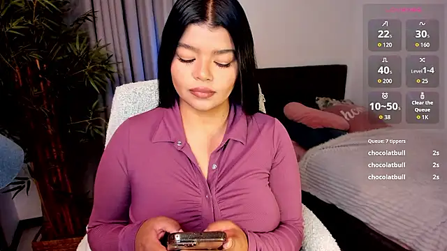 moonhelen online show from 02/15/26, 12:51