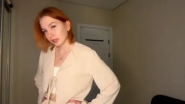 LuxuryRita online show from 02/15/26, 11:08