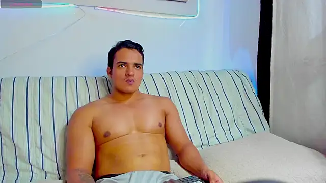 Snapshot of jhon_nicolas chatting on 02/25/26, 08:07 jhon nicolas online show from 02/25/26, 08:07