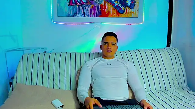 Snapshot of jhon_nicolas chatting on 02/28/26, 11:17 jhon nicolas online show from 02/28/26, 11:17