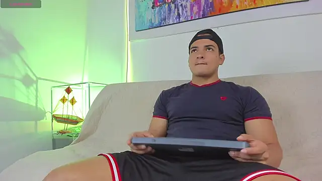 jhon nicolas online show from 03/28/26, 09:03