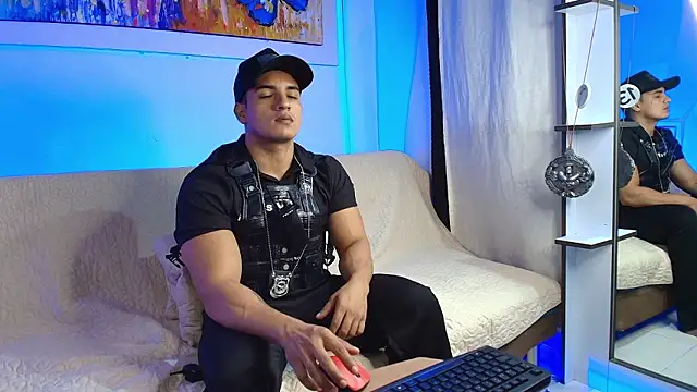 jhon nicolas online show from 07/18/26, 10:02
