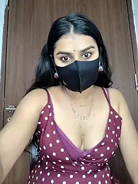 Alix cuti online show from 04/19/26, 06:10