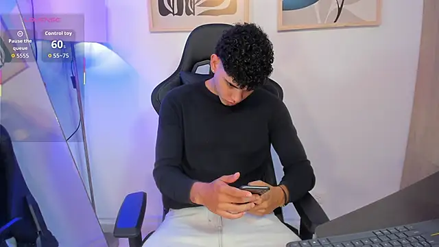 justin payn14 online show from 05/10/26, 02:00