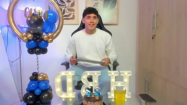 justin payn14 online show from 05/24/26, 02:33