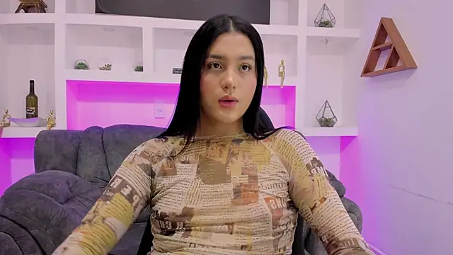 ValeryCooper18 online show from 02/23/26, 12:13