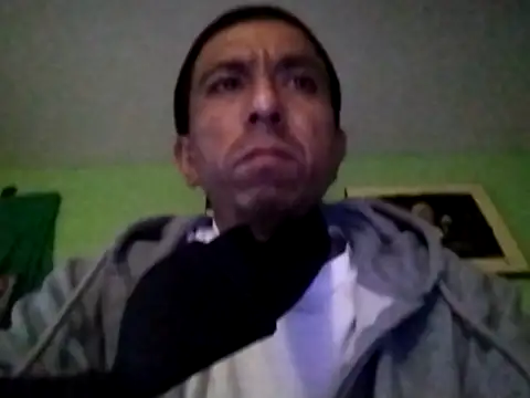 Snapshot of bigbooietx chatting on 02/20/26, 04:42 bigbooietx online show from 02/20/26, 04:42