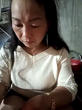 baby 112233 online show from 04/16/26, 09:39