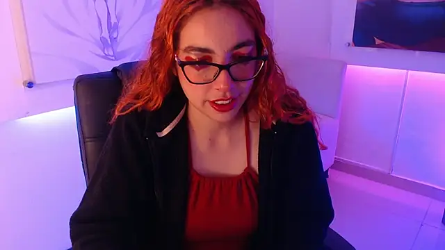 Snapshot of mere_in_redd chatting on 06/23/26, 12:14 mere in redd online show from 06/23/26, 12:14