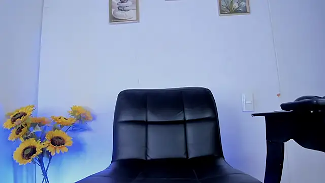XaraBliz online show from 05/27/26, 02:25