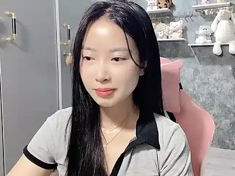 Linne6789 online show from 04/24/26, 02:47