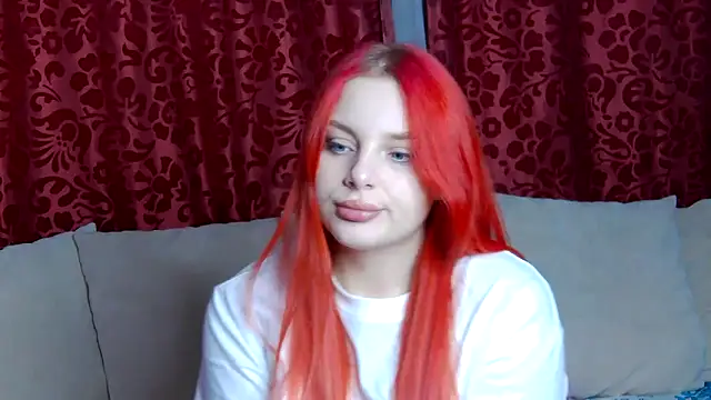 Snapshot of Red_Sweet chatting on 03/02/26, 04:58 Red Sweet online show from 03/02/26, 04:58