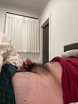 Snapshot of hairypokeballs chatting on 03/31/26, 04:46 hairypokeballs online show from 03/31/26, 04:46