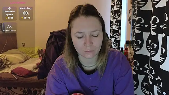 Snapshot of Ozalin_ chatting on 02/05/26, 06:40 Ozalin online show from 02/05/26, 06:40