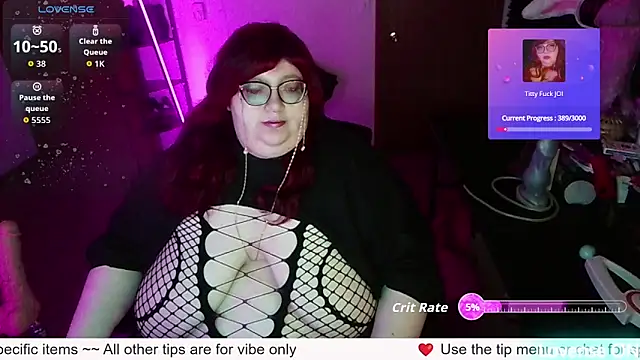 Snapshot of RileySynn chatting on 06/19/26, 03:22 RileySynn online show from 06/19/26, 03:22