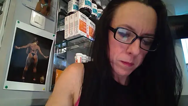 Snapshot of FITGIRL-MAEVA chatting on 02/11/26, 04:56 FITGIRL-MAEVA online show from 02/11/26, 04:56