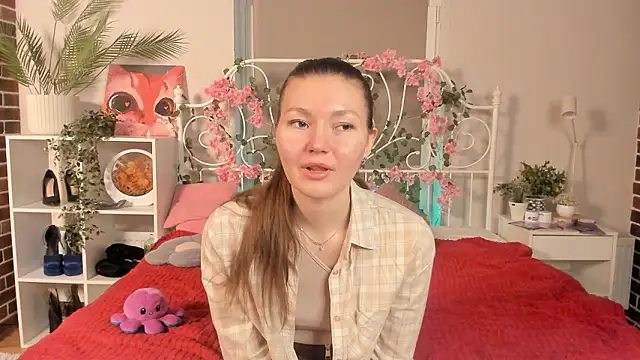 Snapshot of TobiMillinor chatting on 02/25/26, 08:07 TobiMillinor online show from 02/25/26, 08:07