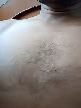 Mumbai handsom92 online show from 05/10/26, 08:08