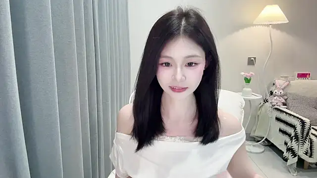 DYyyyyy-- online show from 04/12/26, 11:37