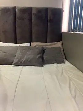 Snapshot of SexyLaylahx chatting on 02/14/26, 01:19 SexyLaylahx online show from 02/14/26, 01:19