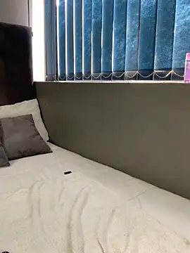 Snapshot of SexyLaylahx chatting on 02/19/26, 03:19 SexyLaylahx online show from 02/19/26, 03:19