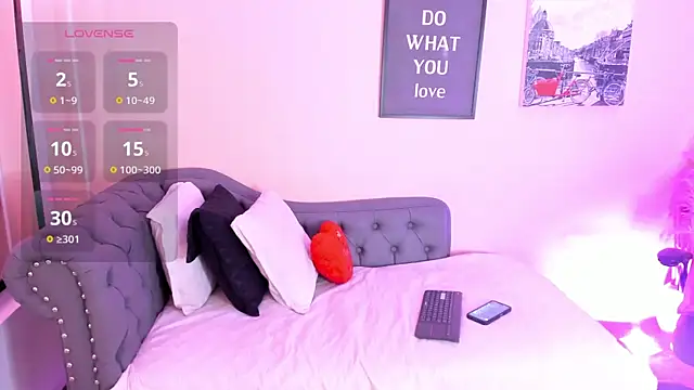 victoriazans online show from 04/20/26, 11:02