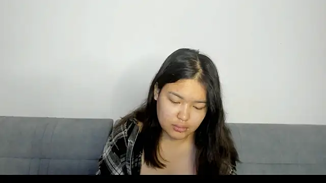 Snapshot of luna_yum chatting on 02/25/26, 07:23 luna yum online show from 02/25/26, 07:23