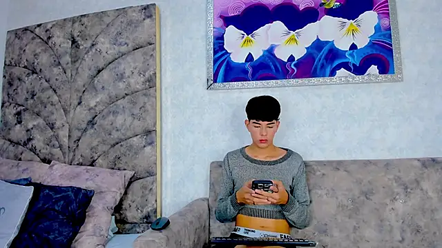 Snapshot of noah_lewiss chatting on 02/05/26, 11:26 noah lewiss online show from 02/05/26, 11:26