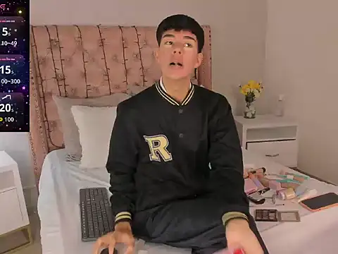 Snapshot of noah_lewiss chatting on 02/26/26, 10:25 noah lewiss online show from 02/26/26, 10:25