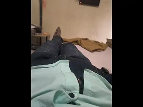 Snapshot of hotboy_pune1 chatting on 02/16/26, 05:25 hotboy pune1 online show from 02/16/26, 05:25