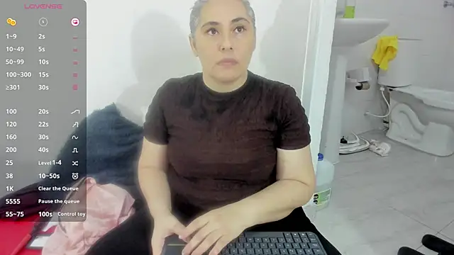 mature gold1 online show from 04/25/26, 12:30