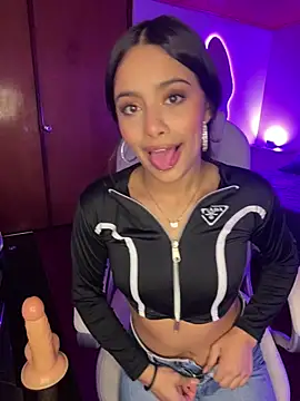 Dulce pink18 online show from 02/15/26, 04:14