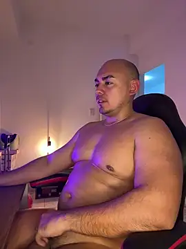 Snapshot of eros_colby chatting on 02/24/26, 12:19 eros colby online show from 02/24/26, 12:19