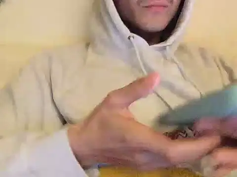 trippydove8 online show from 02/01/26, 06:06