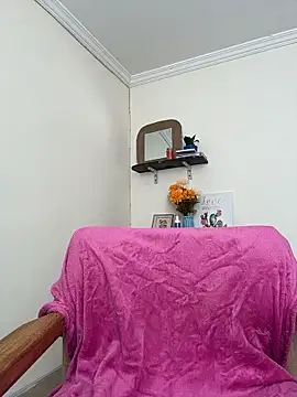 LilaRvsh online show from 03/17/26, 05:16