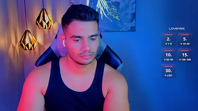 Snapshot of AndresRodriguez1 chatting on 02/23/26, 01:30 AndresRodriguez1 online show from 02/23/26, 01:30