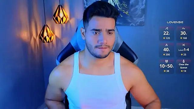 AndresRodriguez1 online show from 04/20/26, 11:24