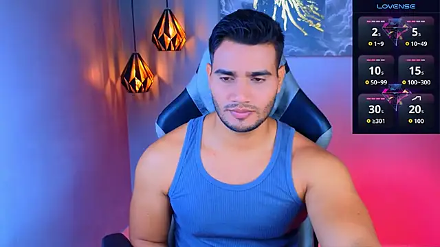 AndresRodriguez1 online show from 05/14/26, 12:23