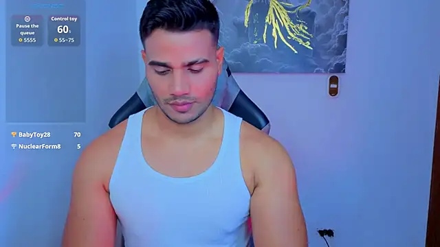 AndresRodriguez1 online show from 06/16/26, 12:35