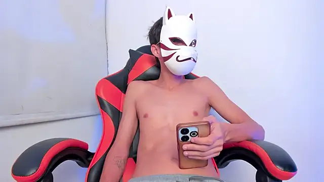 Snapshot of Senpai_Lover_ chatting on 02/28/26, 08:21 Senpai Lover online show from 02/28/26, 08:21