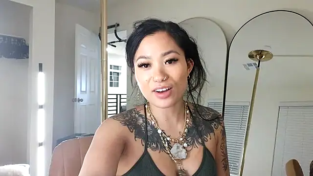 Snapshot of 222goddess444you chatting on 02/22/26, 06:24 222goddess444you online show from 02/22/26, 06:24