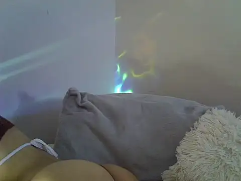 Onirica L online show from 04/18/26, 01:09