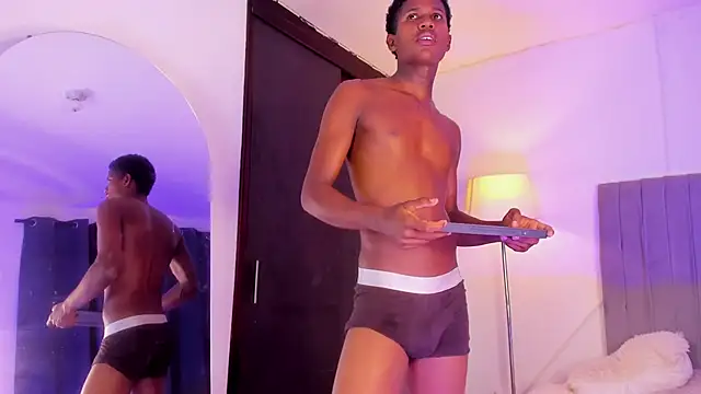 im oleiderr online show from 02/14/26, 04:09