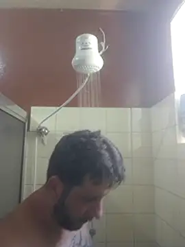 Snapshot of atilaportugalcasado chatting on 02/18/26, 02:02 atilaportugalcasado online show from 02/18/26, 02:02